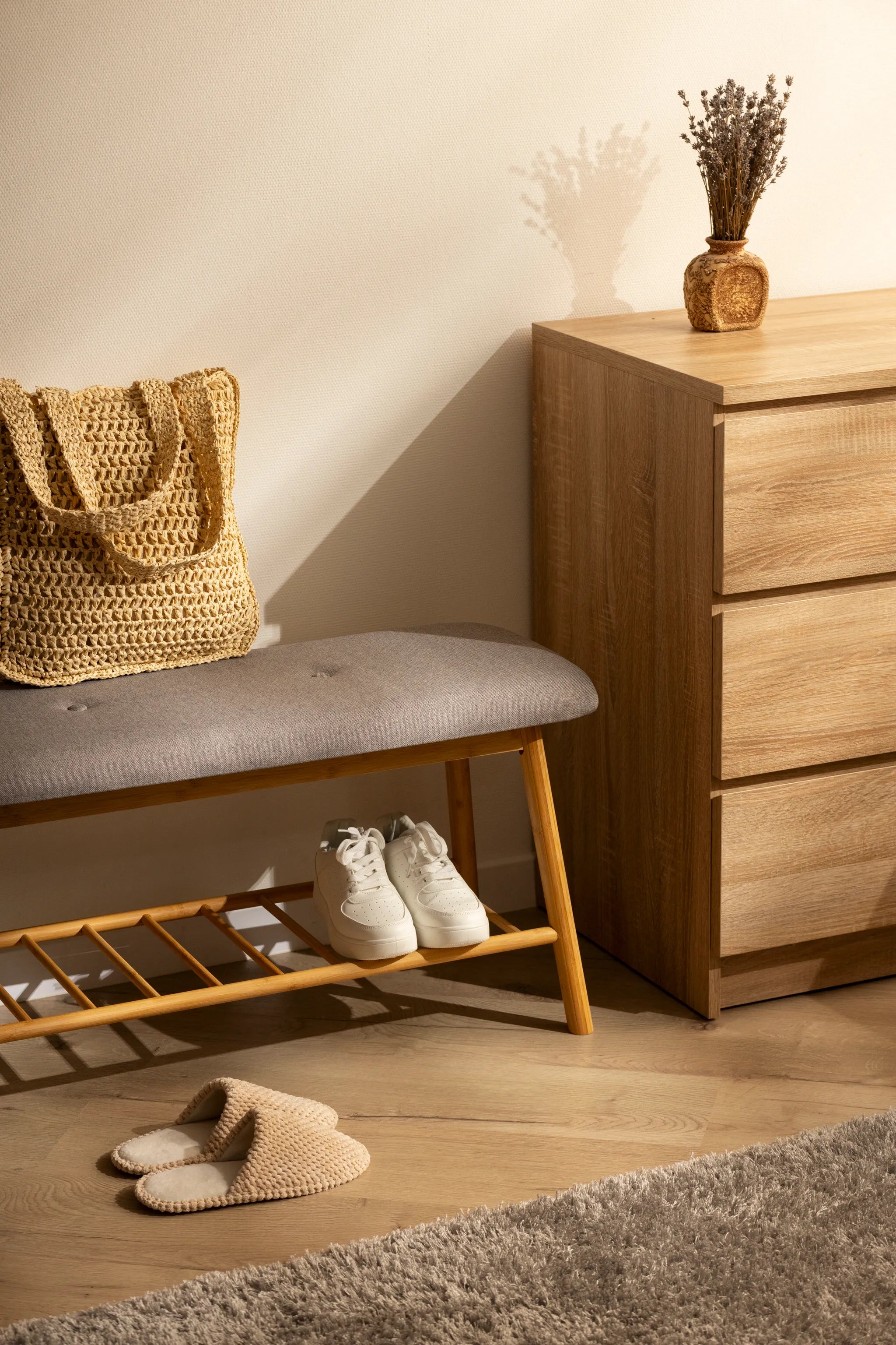 L’Art de la Première Impression : Aménager une Entrée Accueillante avec le Mobilier Idéal