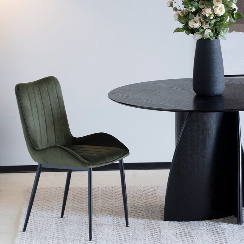 Rembourrage épais (12cm) de la chaise Edith - confort ergonomique pour longues soirées