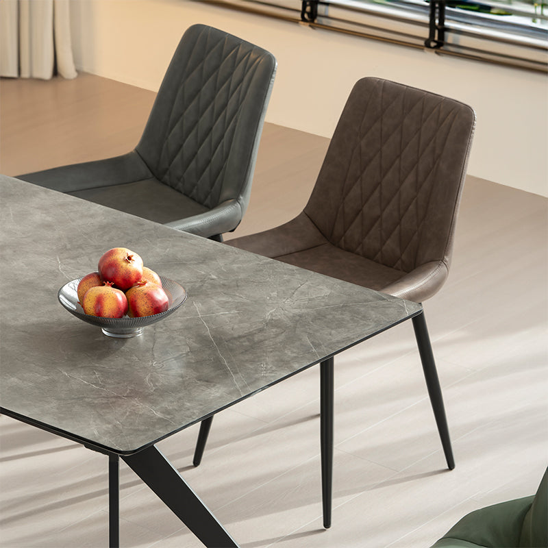 Chaise à manger en similicuir,Meuble de salle à manger design,Décoration intérieure contemporaine,Ensemble de cuisine moderne,Chaise en similicuir,Chaise à manger OFCASA,Chaise en cuir OFCASA,Chaise à manger classique en cuir,Chaise à manger verte,Chaise à manger marron,Décoration d'intérieur,Meubles,Meubles de cuisine