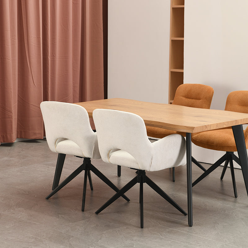 Découvrez les fauteuils de salle à manger pivotants Freya d’OFCASA : assise en lin doux sur une base pivotante à 360°. Idéal pour les cuisines, les bureaux à domicile ou les coins repas cosy.