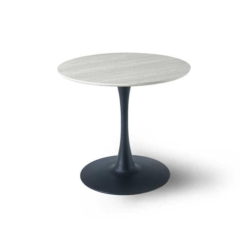 Apportez une touche boutique aux cuisines compactes modernes avec la Table de Salle à Manger Ronde Effet Travertin Tiana d'OFCASA. Plateau effet travertin, base métallique noire solide, facile à nettoyer et montage simple.