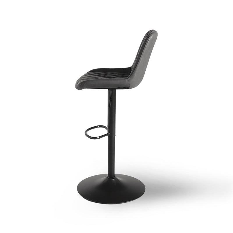 Découvrez les tabourets de bar réglables OFCASA Jarvis AH — confort en similicuir, rotation à 360°, vérin hydraulique (62–82 cm) et base robuste. Parfaits pour les îlots de cuisine et les intérieurs modernes.