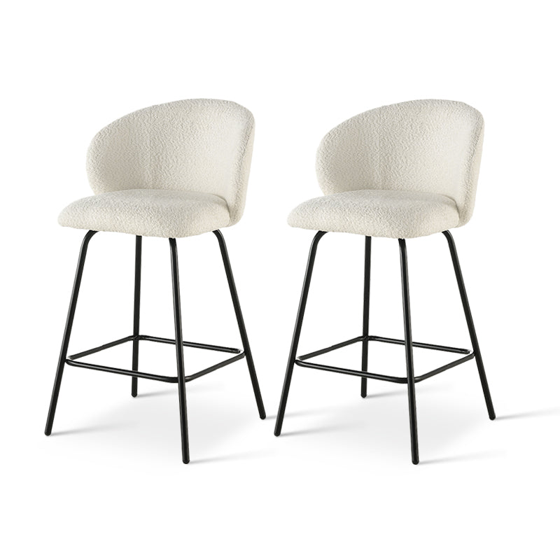Sublimez votre îlot de cuisine avec les OFCASA Yasin Tabourets de cuisine en tissu bouclé. Revêtement en tissu bouclé doux et structure métallique robuste pour un siège confortable et élégant, parfait pour les intérieurs modernes.