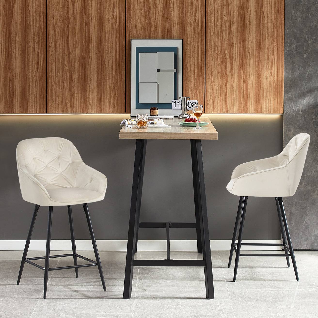 Tabouret de bar design Keaton OFCASA en simili-cuir beige, dossier haut et piètement métal noir – Idéal pour îlots de cuisine modernes
