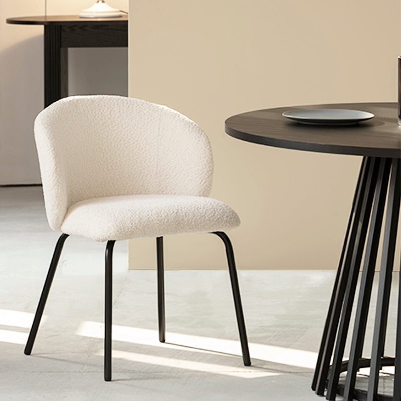 Chaises et fauteuils Ofcasa en similicuir - collections verte et marron pour salle à manger et cuisine. Décoration intérieure et ensembles de meubles design. Chaise à manger en similicuir，Fauteuil de salle à manger design，Ensemble de chaises pour cuisine，Décoration intérieure contemporaine，Meubles de salle à manger en cuir