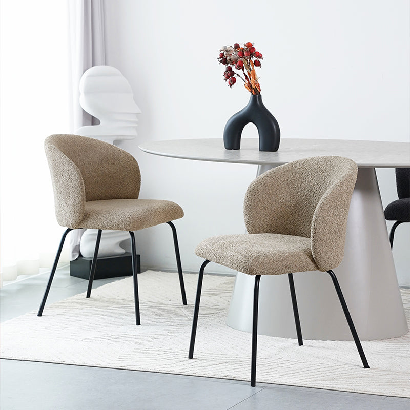 Chaises et fauteuils Ofcasa en similicuir - collections verte et marron pour salle à manger et cuisine. Décoration intérieure et ensembles de meubles design. Chaise à manger en similicuir，Fauteuil de salle à manger design，Ensemble de chaises pour cuisine，Décoration intérieure contemporaine，Meubles de salle à manger en cuir