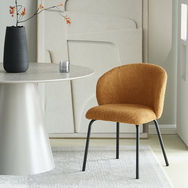 Chaises et fauteuils Ofcasa en similicuir - collections verte et marron pour salle à manger et cuisine. Décoration intérieure et ensembles de meubles design. Chaise à manger en similicuir，Fauteuil de salle à manger design，Ensemble de chaises pour cuisine，Décoration intérieure contemporaine，Meubles de salle à manger en cuir